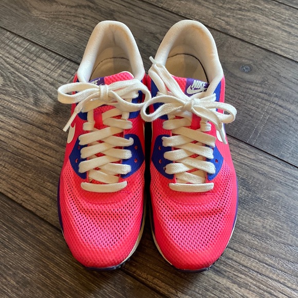 Nike Air Max - Picture 2 of 7